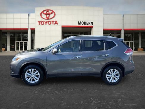 Used 2014 Nissan Rogue SV FWD image 7