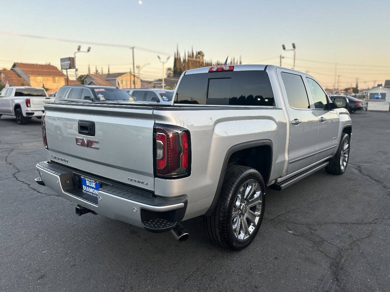 Used 2018 GMC Sierra 1500 Denali w/ Denali Ultimate Package AWD/4WD image 7