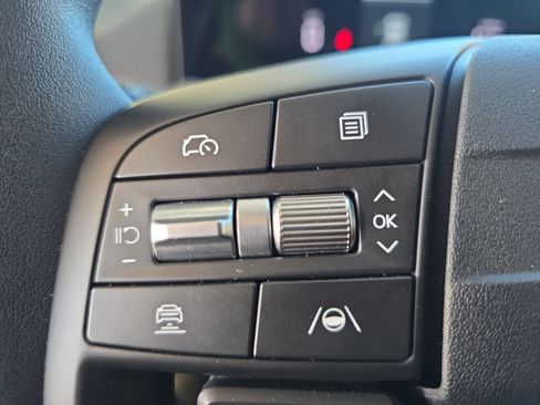 Used 2025 Kia K4 LXS image 24