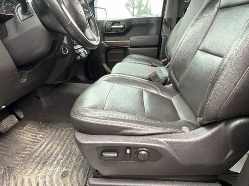 Used 2020 Chevrolet Silverado 1500 LT w/ Texas Edition AWD/4WD image 9