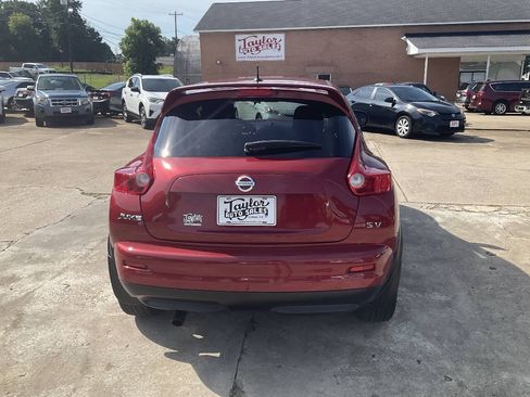 Used 2012 Nissan Juke SV w/ Sport Pkg FWD image 4