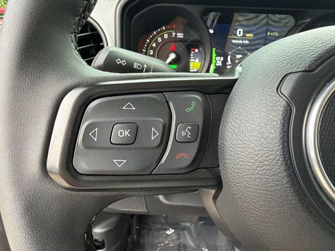 Used 2025 Jeep Wrangler Unlimited Sport S 4xe AWD/4WD image 27