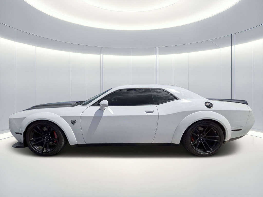 Used 2022 Dodge Challenger SRT Hellcat RWD image 7