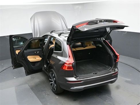 Used 2023 Volvo XC60 B5 Ultimate w/ Protection Package Premier image 51