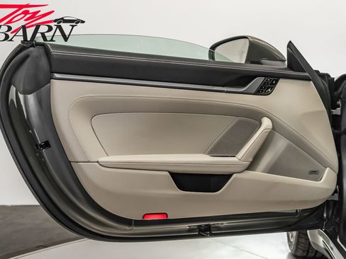 Used 2020 Porsche 911 Carrera S image 19