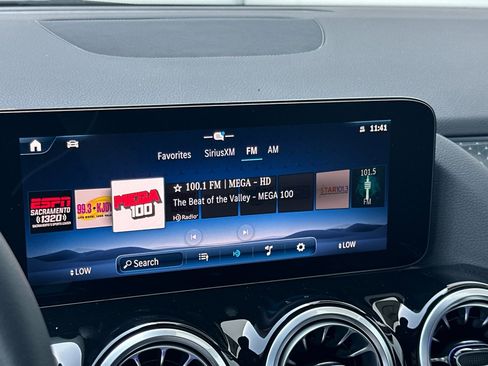 New 2025 Mercedes-Benz GLA 250 image 18