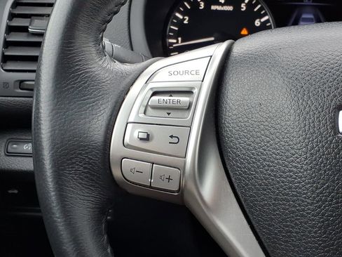 Used 2016 Nissan Altima 2.5 SV FWD image 23