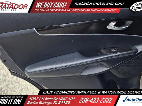 Used 2019 Kia Sorento L image 12