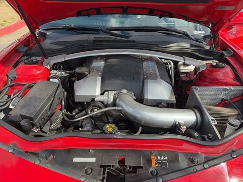 Used 2014 Chevrolet Camaro SS w/ SS Performance Package image 28