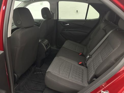 Used 2024 Chevrolet Equinox LT w/ LPO, Floor Liner Package FWD image 34
