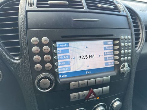 Used 2008 Mercedes-Benz SLK 350 image 19