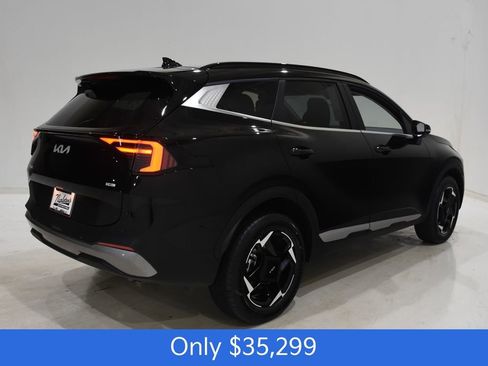 New 2026 Kia Sportage EX AWD/4WD image 4