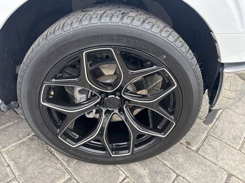 Used 2024 Ford F150 XL w/ Equipment Group 103A High image 4