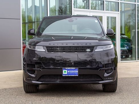Used 2025 Land Rover Range Rover Sport Dynamic SE AWD/4WD image 2
