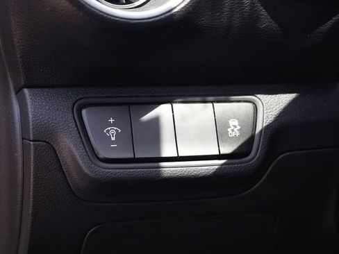 Used 2024 Kia Forte LXS FWD image 12