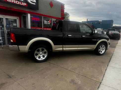 Used 2010 Dodge Ram 1500 Truck Laramie AWD/4WD image 9