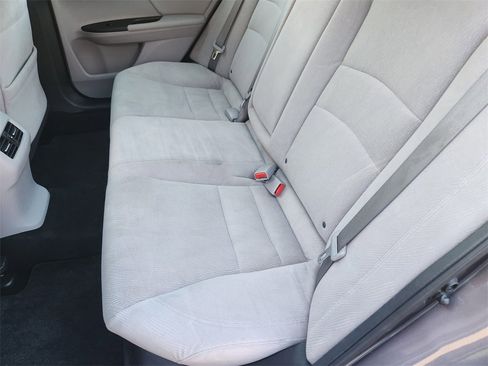 Used 2015 Honda Accord EX image 30