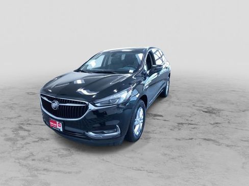 Used 2018 Buick Enclave Essence AWD/4WD image 6