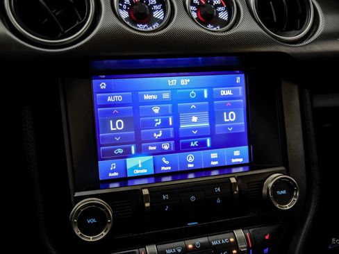 Used 2022 Ford Mustang Shelby GT500 w/ Technology Package image 62