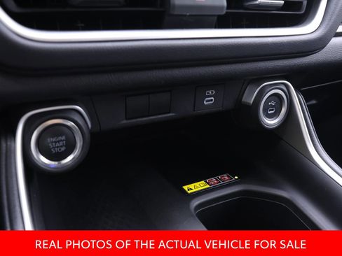 Used 2025 Toyota Grand Highlander FWD image 6
