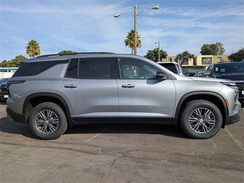 New 2026 Chevrolet Traverse LT image 7