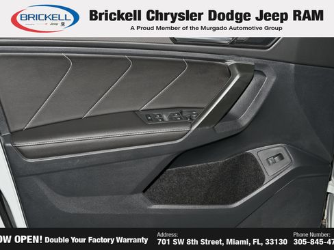 Used 2024 Volkswagen Tiguan SE R-Line FWD image 15