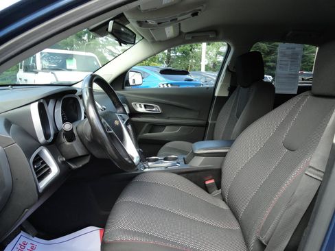 Used 2017 Chevrolet Equinox LT w/ Convenience Package AWD/4WD image 12