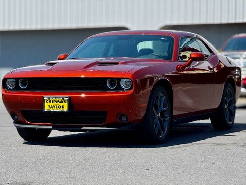 Used 2022 Dodge Challenger SXT w/ Blacktop Package image 3