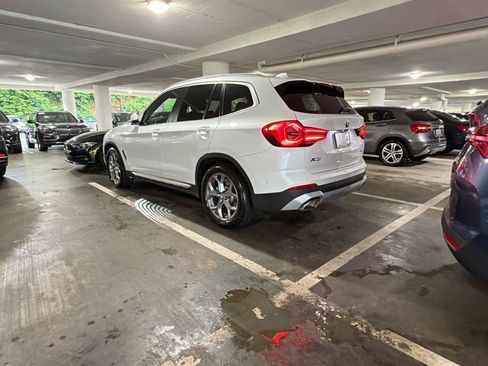 Certified 2024 BMW X3 sDrive30i w/ Premium Package RWD image 3