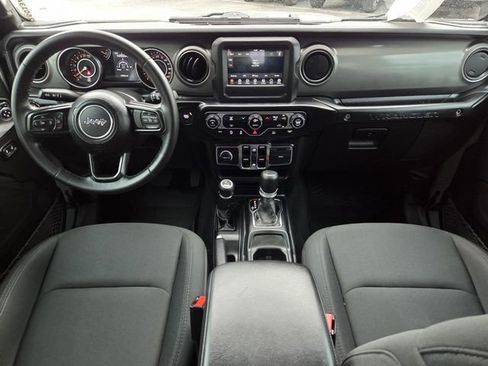 Used 2022 Jeep Wrangler Unlimited Sport AWD/4WD image 12
