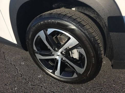 Used 2024 Chevrolet Trax RS image 7