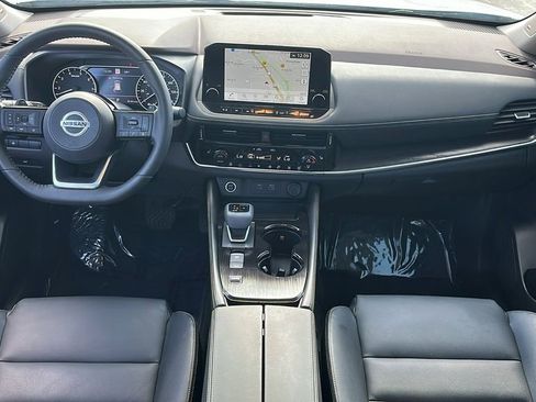 Certified 2021 Nissan Rogue SL w/ Premium Package FWD image 14