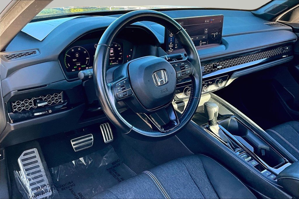 Used 2024 Honda Accord Sport image 14