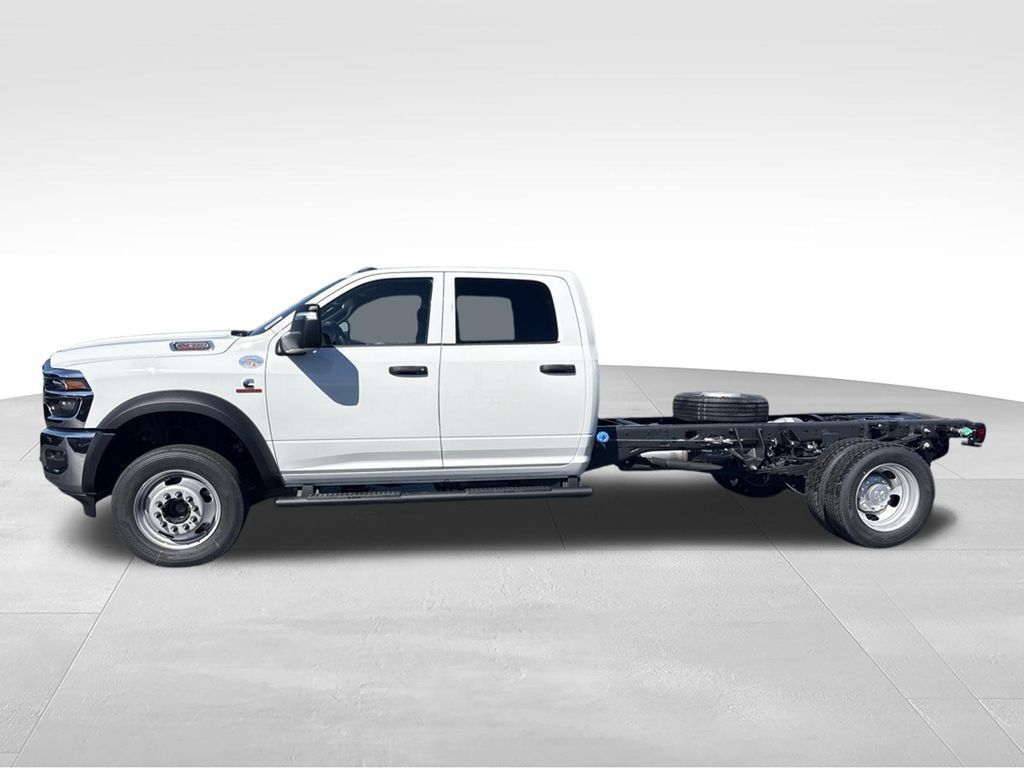 New 2026 RAM 5500 Tradesman w/ Chrome Appearance Group AWD/4WD image 6