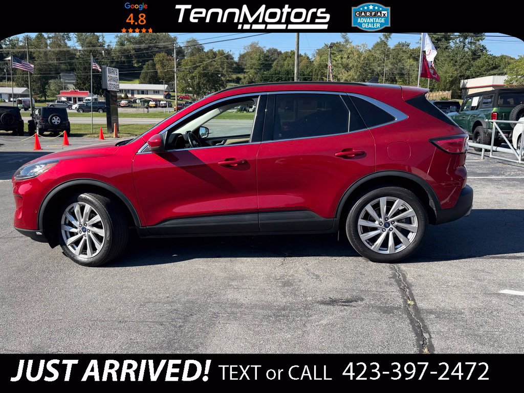 Used 2022 Ford Escape Titanium w/ Titanium Elite Package AWD/4WD image 8