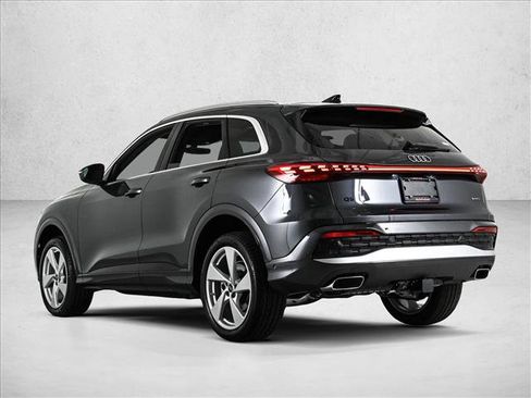 New 2025 Audi Q5 Premium Plus image 8