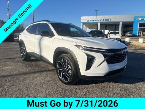 New 2026 Chevrolet Trax RS w/ Driver Confidence Package FWD image 1