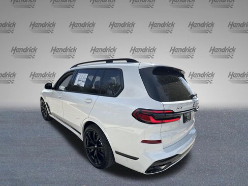 Certified 2025 BMW X7 xDrive40i w/ M Sport Package image 7