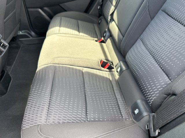 Used 2026 Chevrolet Equinox LT FWD image 20