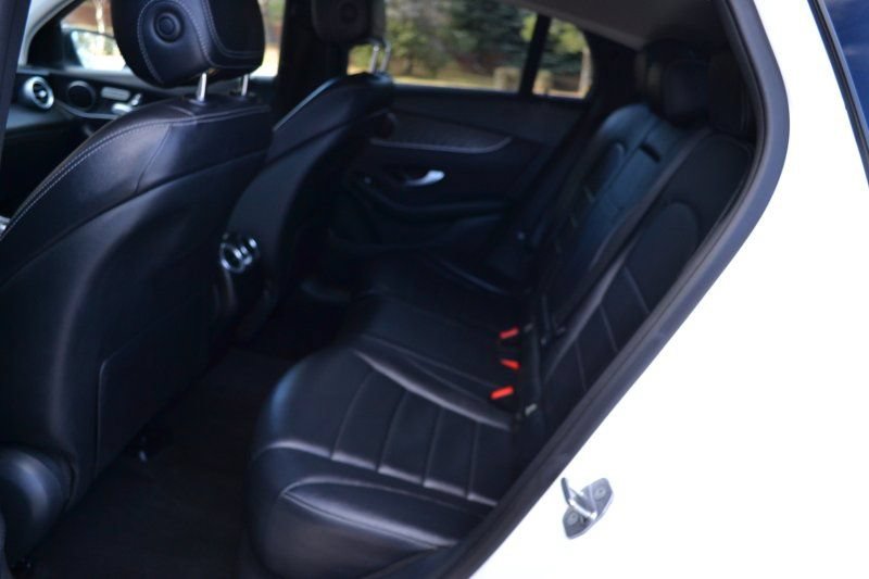 Used 2017 Mercedes-Benz GLC 300 4MATIC Coupe image 32
