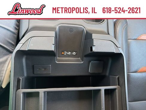 Used 2024 GMC Sierra 2500 AT4 w/ AT4 Premium Plus Package AWD/4WD image 26