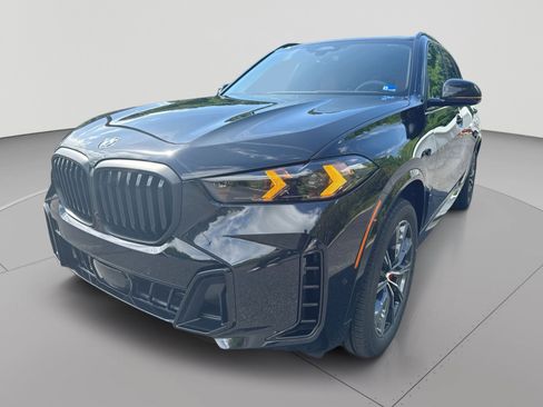 New 2026 BMW X5 xDrive40i w/ M Sport Package AWD/4WD image 5