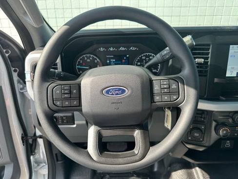 New 2026 Ford F250 XL w/ FX4 Off-Road Package AWD/4WD image 8