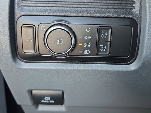 New 2026 Ford F250 XL w/ 360-Degree Camera Package image 24