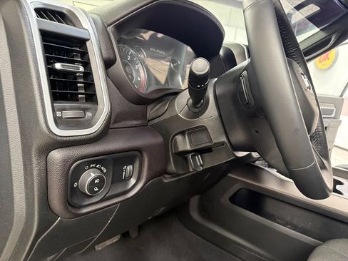 Used 2024 RAM 3500 Big Horn w/ Night Edition AWD/4WD image 29
