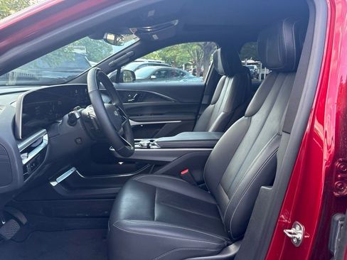 Certified 2024 Cadillac Lyriq Sport AWD/4WD image 8