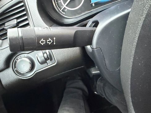 Used 2017 Buick Regal Sport Touring image 16