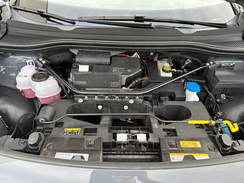 Used 2023 Volkswagen ID.4 Pro image 23