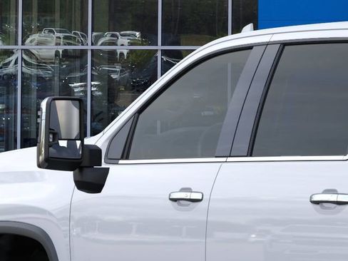 New 2026 Chevrolet Silverado 2500 High Country AWD/4WD image 12