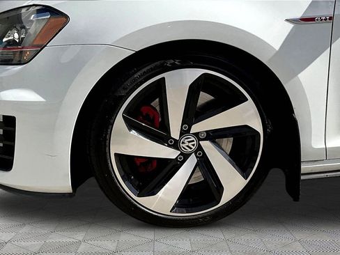Used 2017 Volkswagen GTI Sport FWD image 30